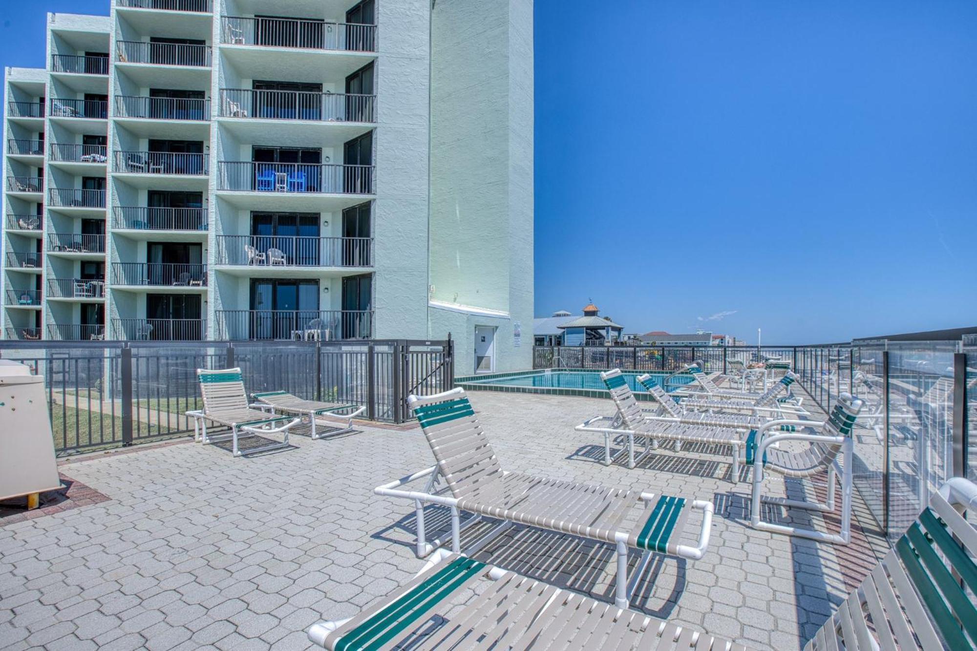 Ocean View With A Beachfront Pool At Ocean Trillium Condo ~ 602 New Smyrna Beach Eksteriør billede