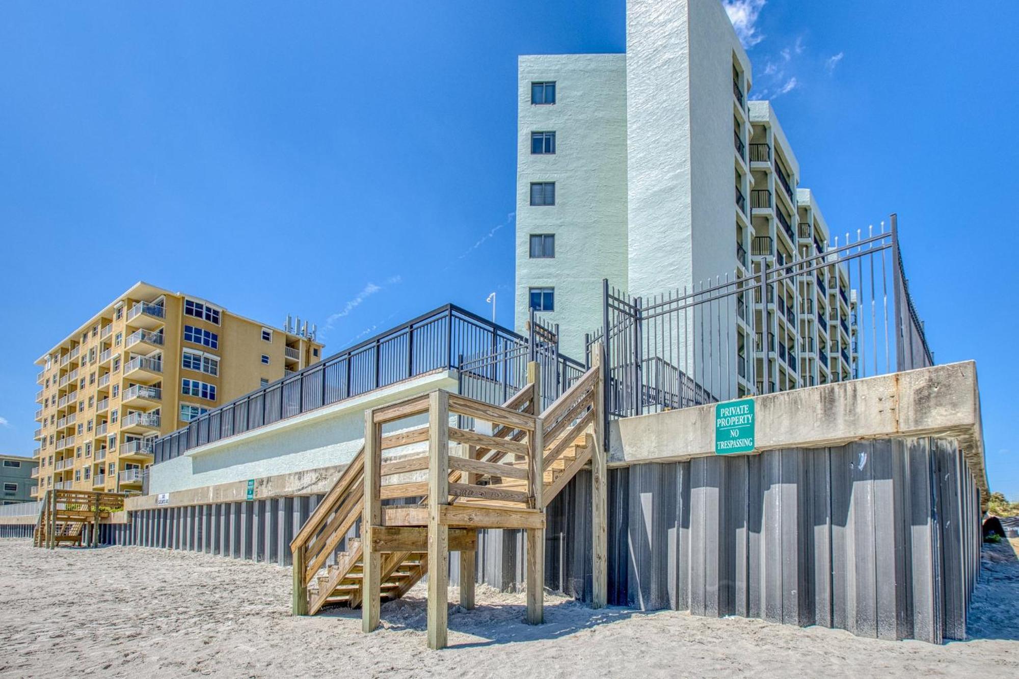 Ocean View With A Beachfront Pool At Ocean Trillium Condo ~ 602 New Smyrna Beach Eksteriør billede